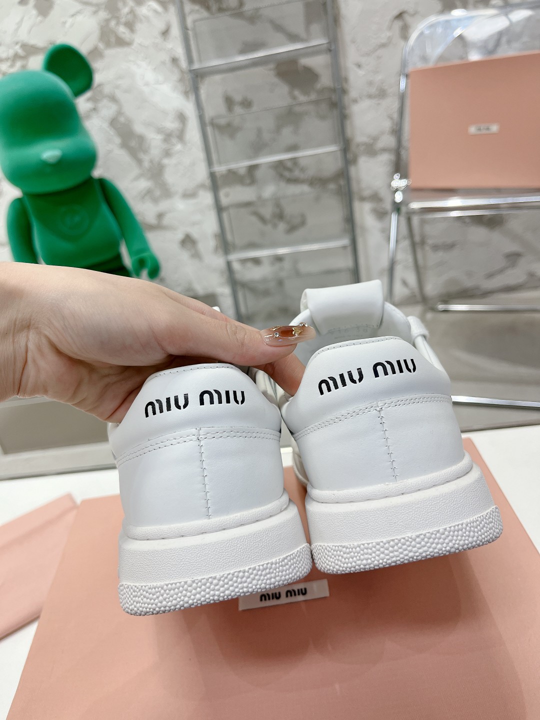 Women's high heels